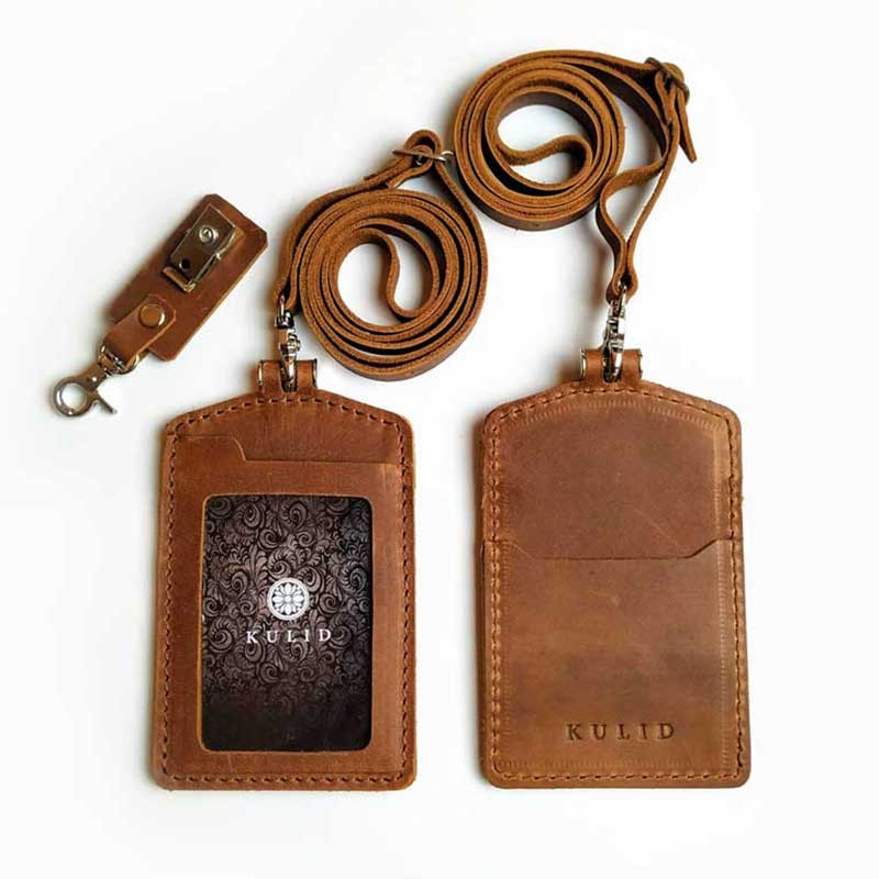 Tempat ID Card Kulit Warna Coklat